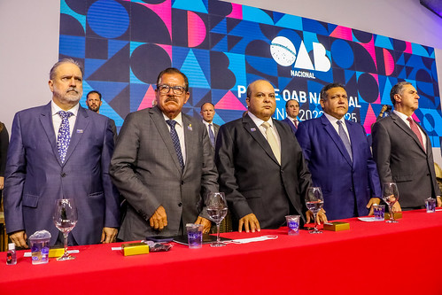 Governador prestigia a posse da nova diretoria da OAB Nacional