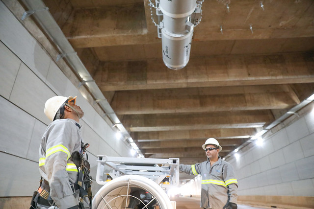 Túnel de Taguatinga tem 14 ventiladores já fixados