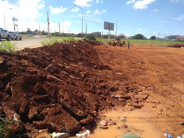 GDF Presente retira entulhos de três lixões em Ceilândia Norte