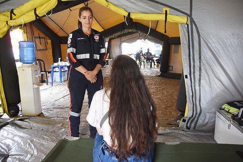 Saúde auxília e atende carnavalescos em bloquinhos