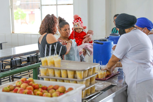 Restaurantes comunitários reabrem nesta quarta (22) após feriadão