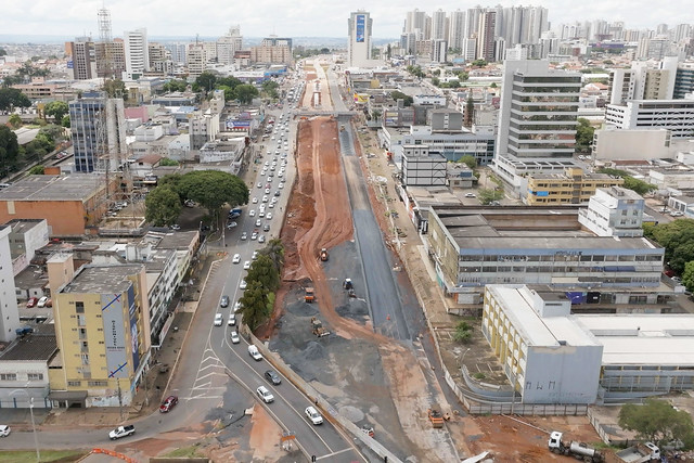 Trecho de 350 m na marginal sul do Túnel de Taguatinga é pavimentado